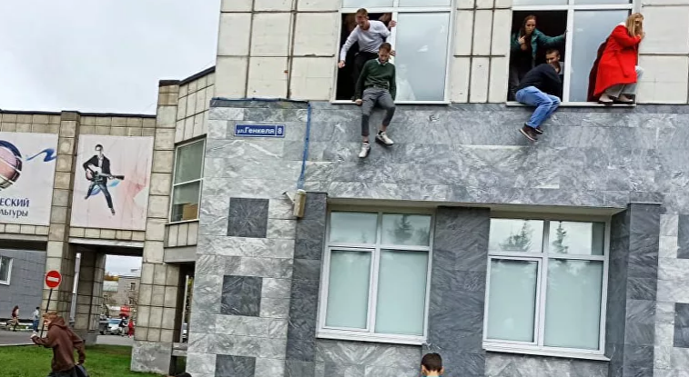 مقتل وإصابة العشرات بجريمة إطلاق نار داخل جامعة روسية